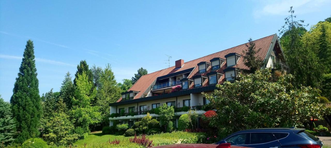 Kaefernberg - Weinhotel Альценау Экстерьер фото